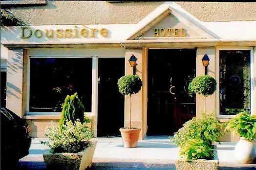 Doussiere - Restaurant L'alicanta فندق لو روزييه